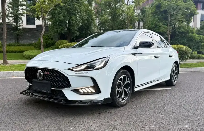 MG MG5 2021 из Китая