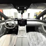 智界 Zhijie S7 из Китая