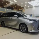 Lexus LM 2024 367 л.с. из Китая
