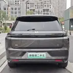 Li Auto Li L8 2023 из Китая