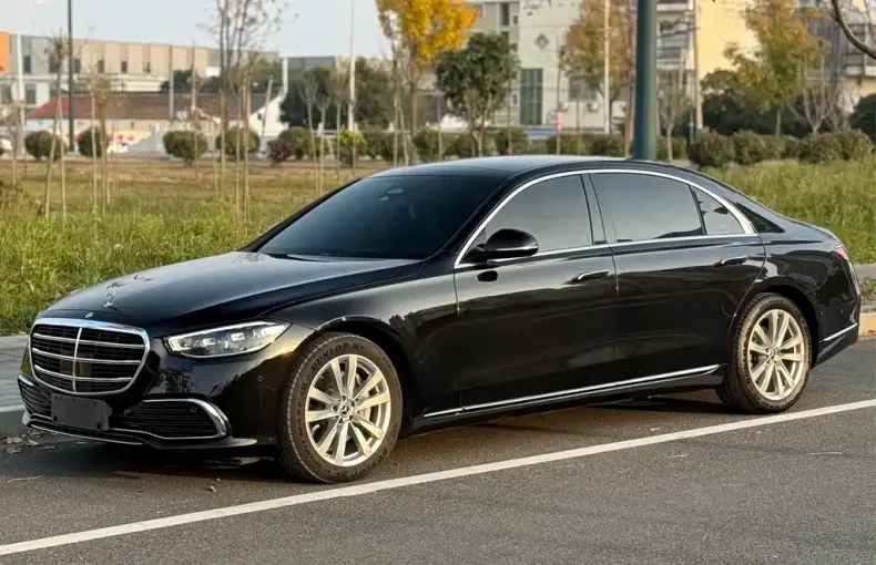 Mercedes-Benz S-Class 2022 из Китая