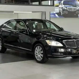 Mercedes-Benz S-Class 2012 из Китая