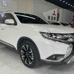 Mitsubishi Outlander 2021 192 л.с. из Китая