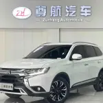 Mitsubishi Outlander 2021 192 л.с. из Китая