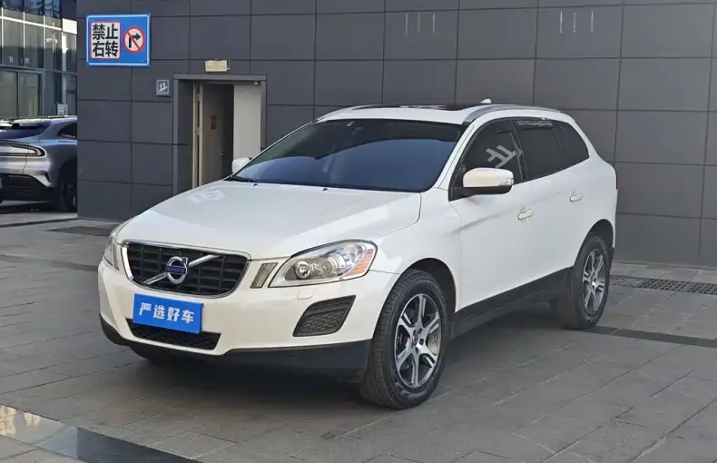 Volvo XC60 (Import) 2013 из Китая
