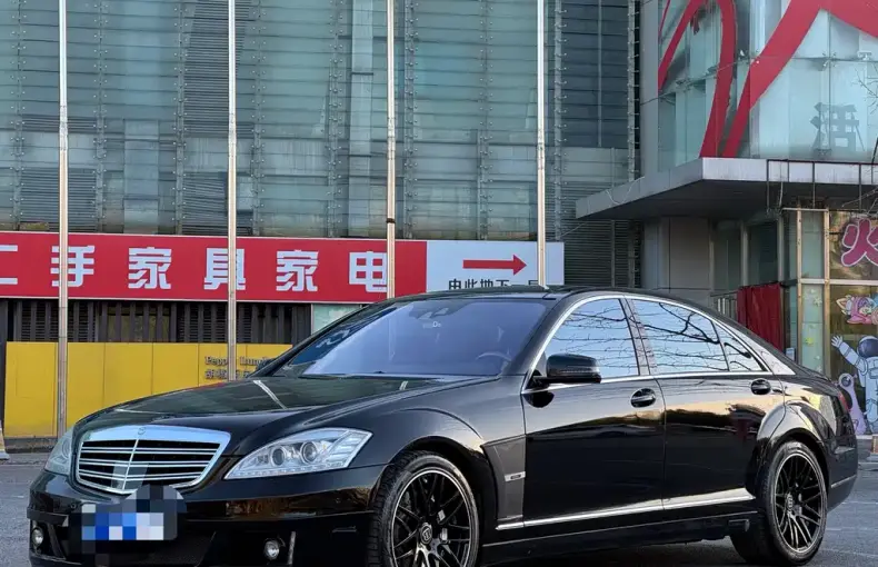 Brabus S-Class 2013 из Китая