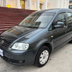 Volkswagen Caddy 2007 из Китая