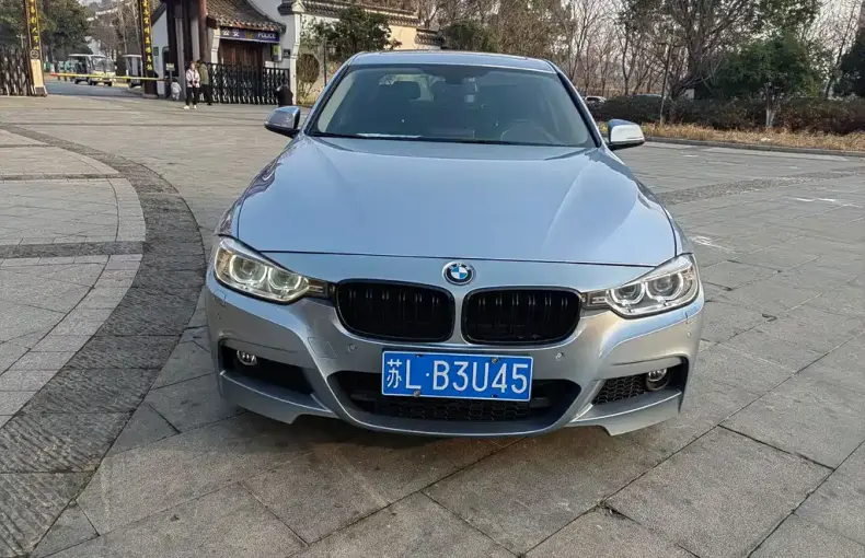 BMW 3 Series (Import) 2013 из Китая