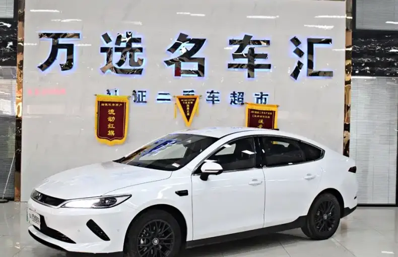 BYD Qin PLUS 2025 из Китая