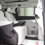 Denza Denza D9 2025 156 л.с. — лот 57559404 из Китая