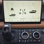 Land Rover Defender 2023 400 л.с. — лот 57567980 из Китая