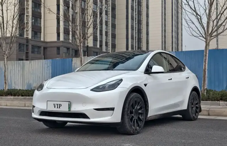 Tesla Model Y 2022 из Китая