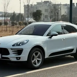 Porsche Macan 2018 252 л.с. 252 л.с. из Китая