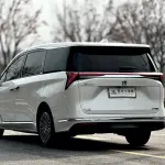 Buick GL8 Hybrid 2024 из Китая