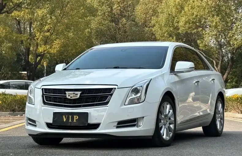Cadillac XTS 2017 из Китая