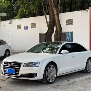 Audi A8 2014 333 л.с. из Китая
