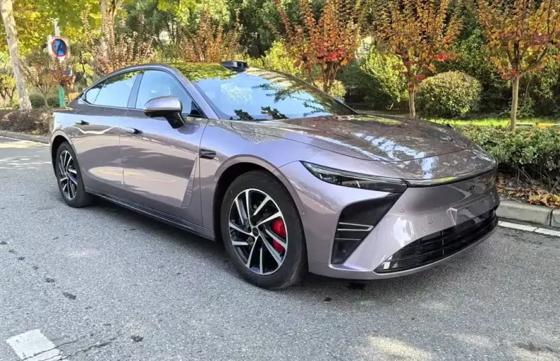 Exeed Xingjiyuan ES 2025 из Китая
