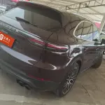 Porsche Cayenne 2021 340 л.с. — лот 57597027 из Китая