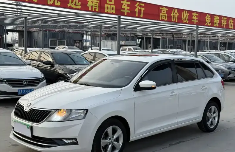 Skoda Rapid Spaceback 2019 из Китая