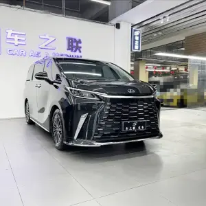 Lexus LM 2024 250 л.с. из Китая