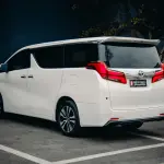 Toyota Alphard 2018 из Китая