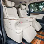 Toyota Alphard 2018 из Китая