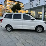 Wuling Hongguang 2024 из Китая