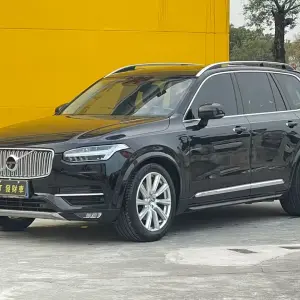 Volvo XC90 2018 320 л.с. из Китая