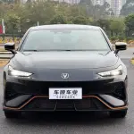 Changan UNI-V 2025 из Китая