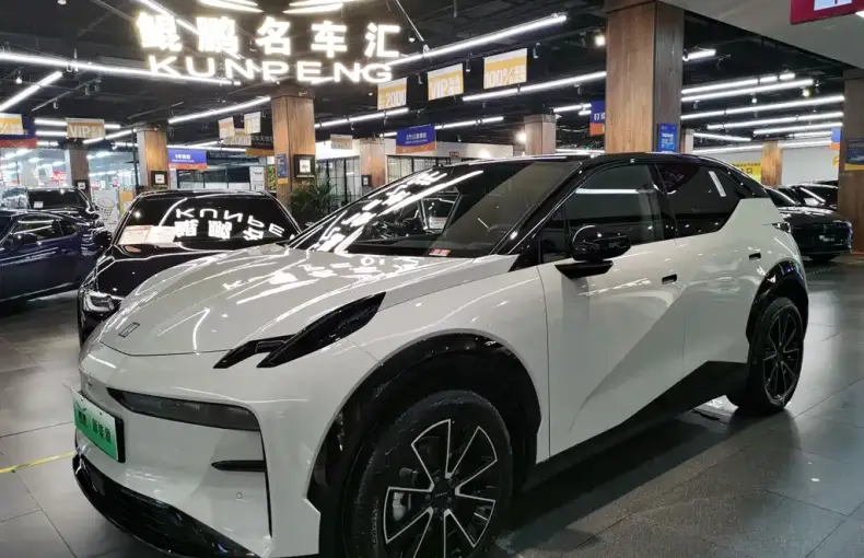 Zeekr X 2024 из Китая