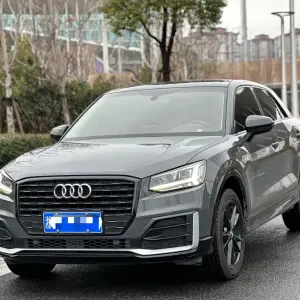 Audi Q2L 2021 150 л.с. — лот 57617593 из Китая
