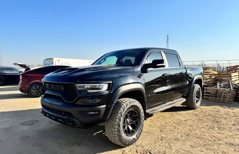 RAM Ram Trucks 2023 из Китая