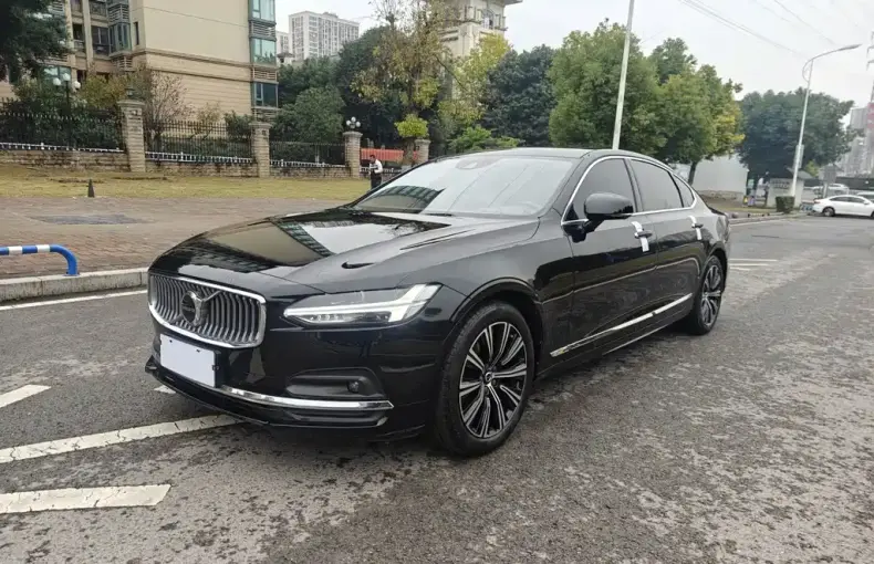 Volvo S90 2021 из Китая