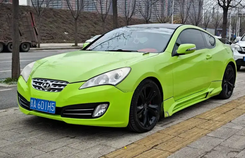 Hyundai Genesis Coupe 2011 из Китая