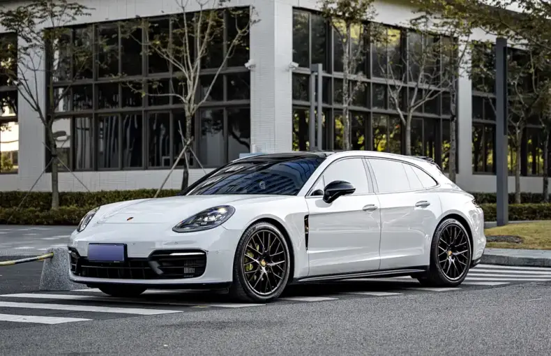 Porsche Panamera 2022 из Китая
