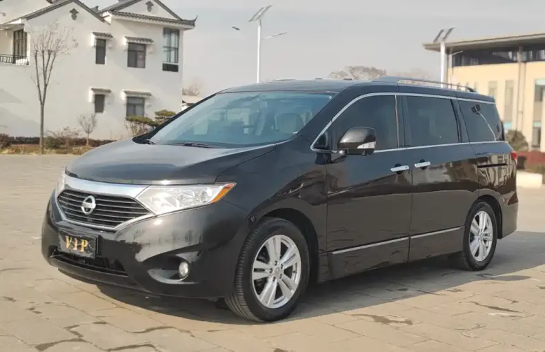 Nissan Quest 2015 из Китая