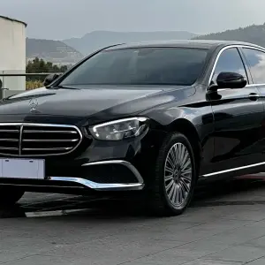 Mercedes-Benz E-Class 2022 258 л.с. — лот 57359157 из Китая