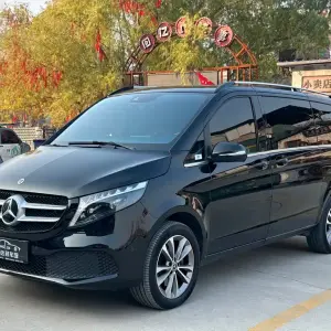 Mercedes-Benz V-Class 2023 из Китая