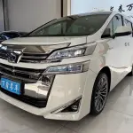 Toyota Vellfire 2021 из Китая