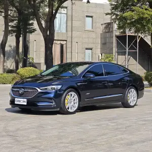 Buick LaCrosse 2022 из Китая