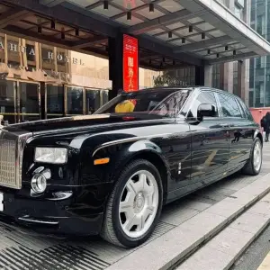 Rolls-Royce Phantom 2012 460 л.с. 460 л.с. из Китая