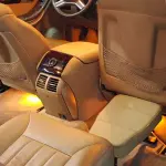 Mercedes-Benz R-Class 2010 из Китая