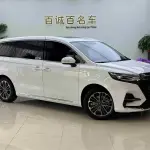 Roewe iMAX8 2021 из Китая