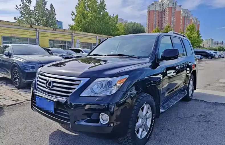 Lexus LX 2010 из Китая