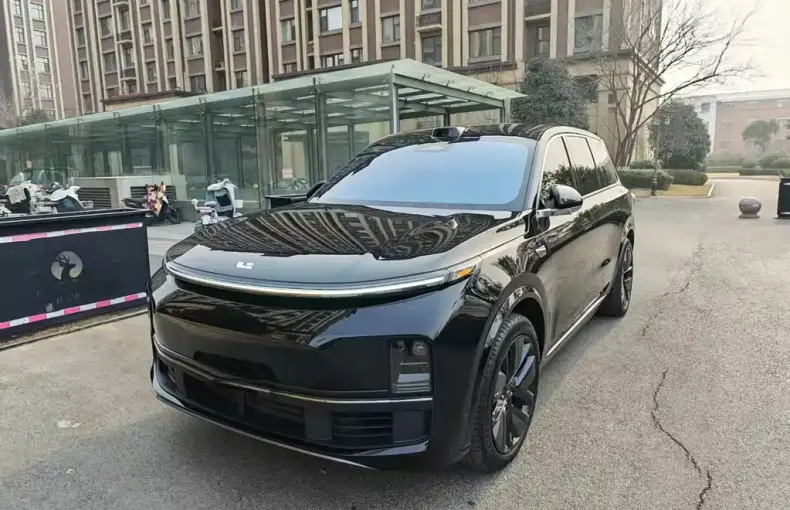 Li Auto Li L9 2024 из Китая
