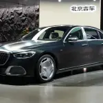 Mercedes-Benz S-Class 2023 из Китая