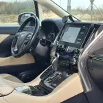 Toyota Vellfire 2021 из Китая