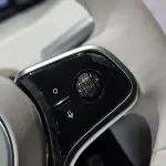 智界 Zhijie R7 из Китая
