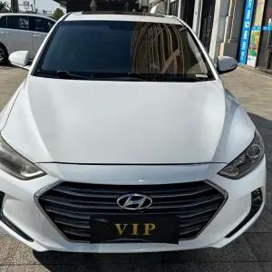Hyundai Elantra 2017 из Китая