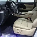 Toyota Alphard 2017 из Китая